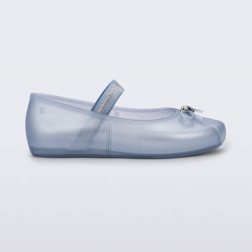 Side view of a pearly blue Sophie kids ballerina flat with bow