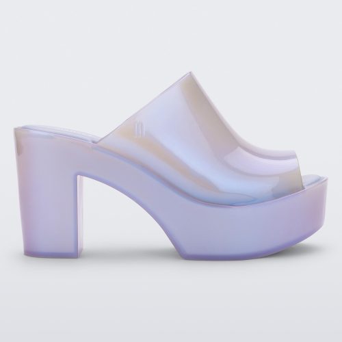 Side view of a pearly white Melissa Mule platform heel.