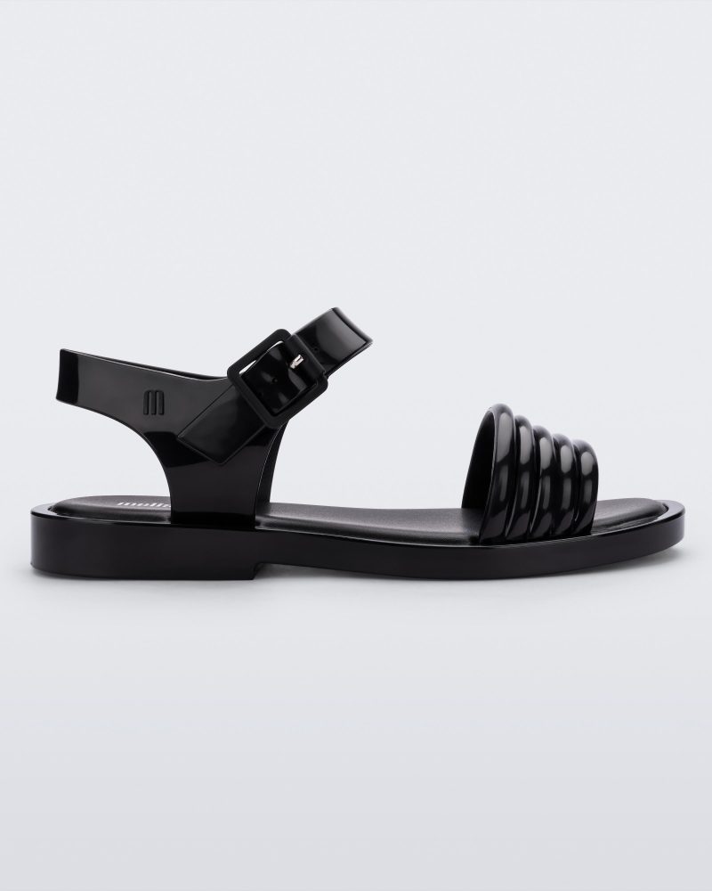 Side view of a black Mar Wave women's sandal.