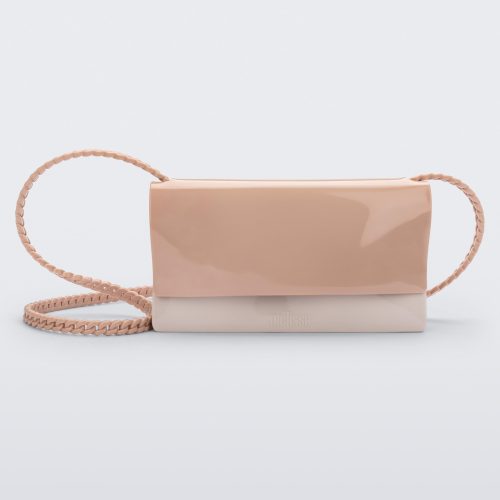 Front view of the Melissa party handbag in beige with braided strap.