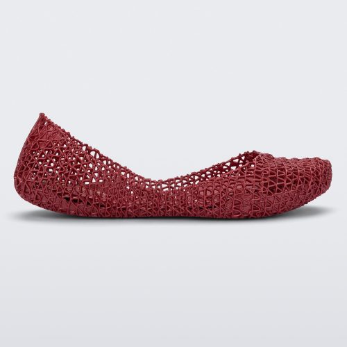 Side view of a metallic red Campana kids ballerina flat