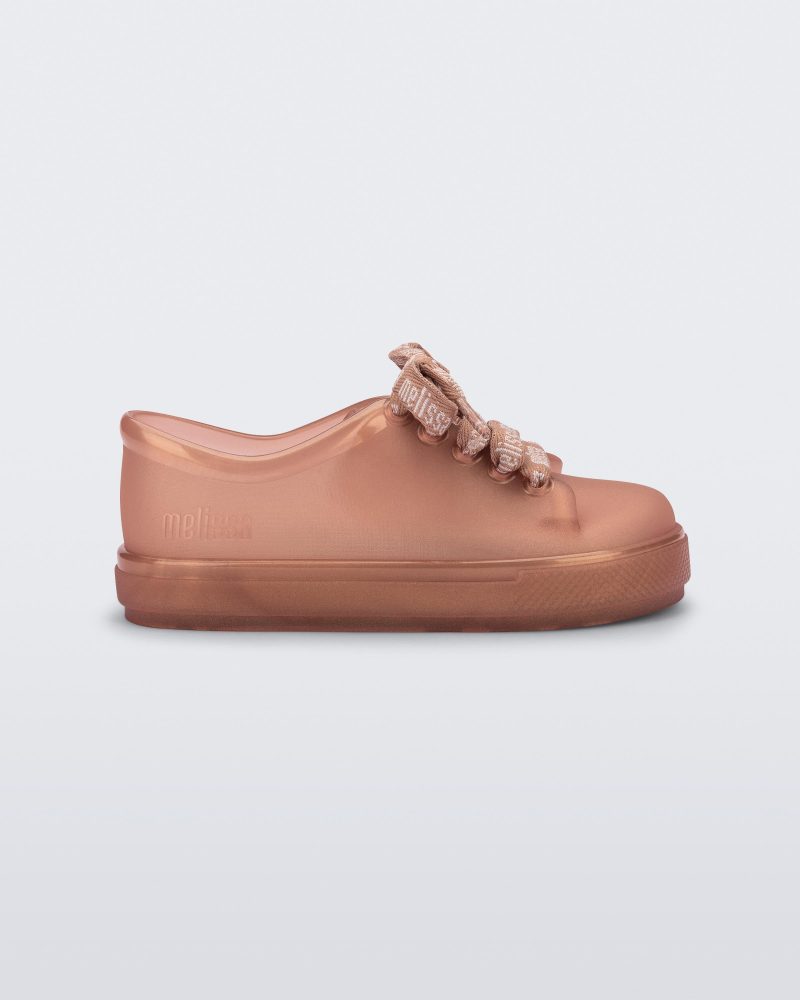 Side view of a pearly brown baby Hip M Lover sneaker with laces